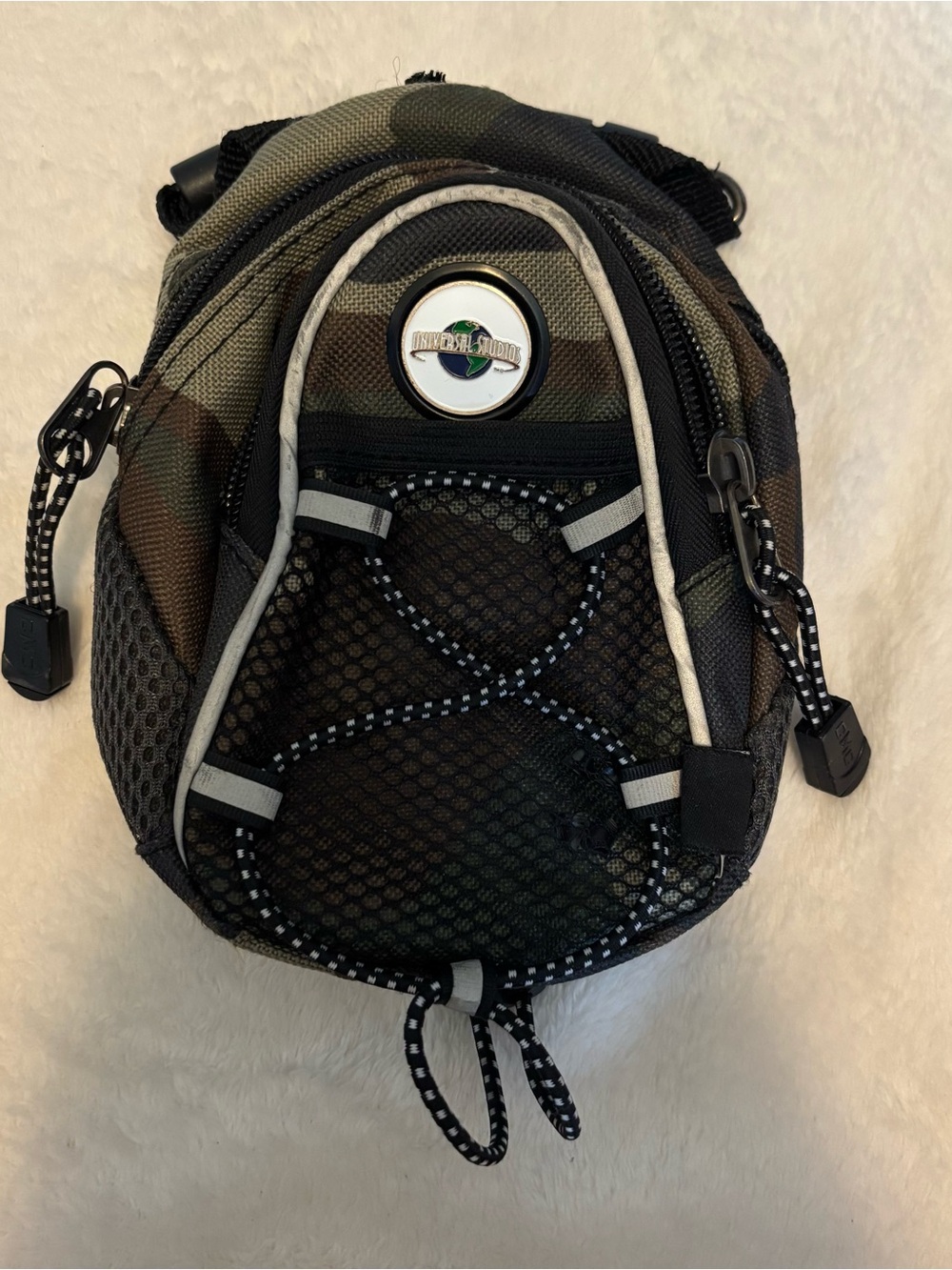 Universal Studios Vintage Camo Mini Day Pack Utility Pouch Crossbody Y2K Bag